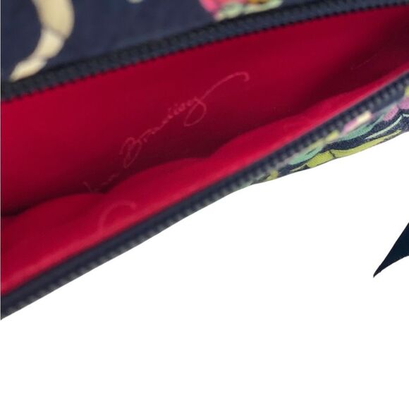 Vera Bradley 7.5” Blue Floral Garden Soft Silver Clasp Zipper Médium Wallet - Picture 7 of 9